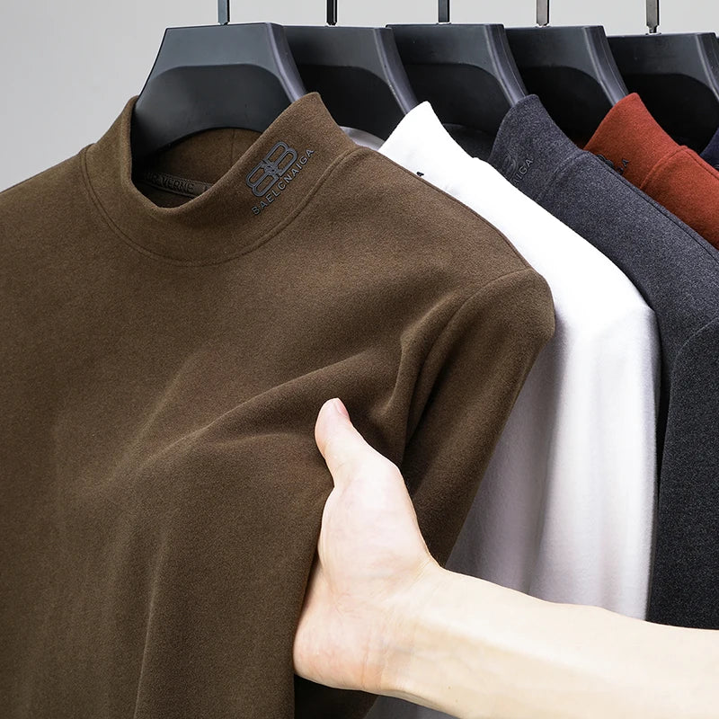 Men's High-Quality Velvet T-Shirt Printed with Warm Letters for Fall and Winter