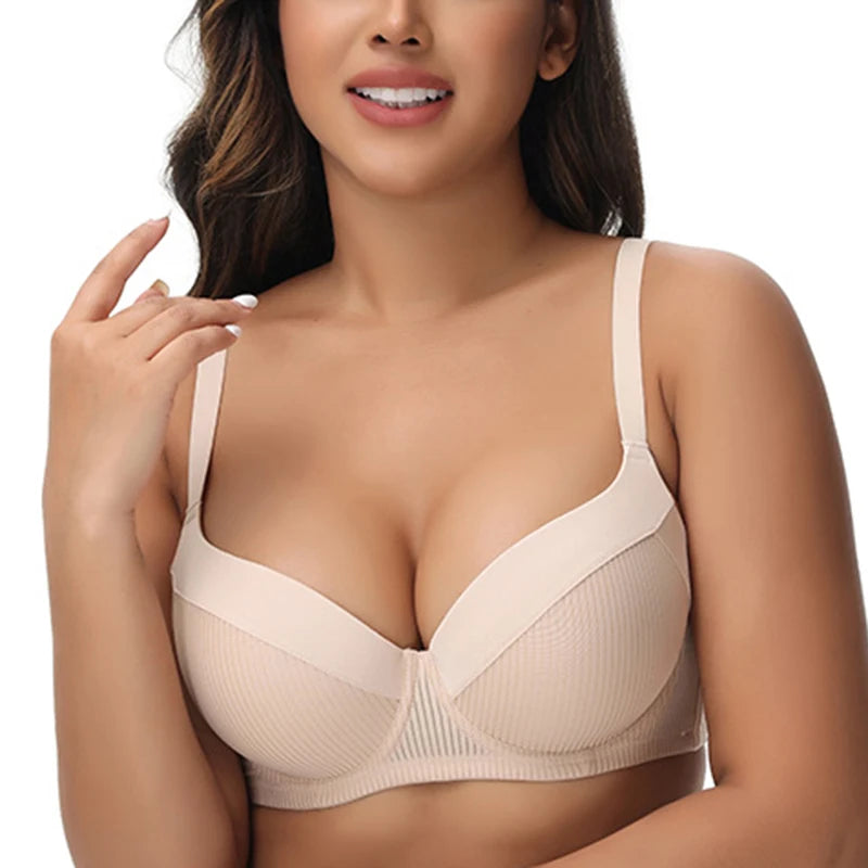 Big size women's support bra with underwire and thin foam