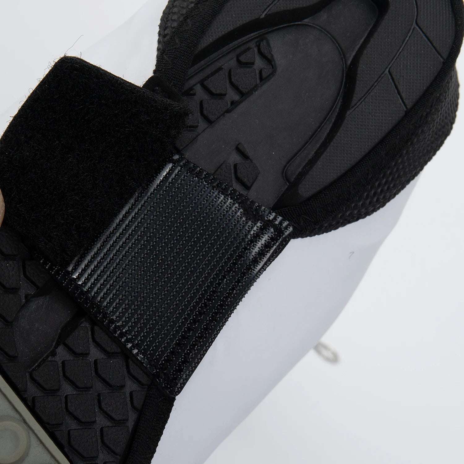 Dép Bọc Giày Chống Nước YKYWBIKE Phản Quang Aero