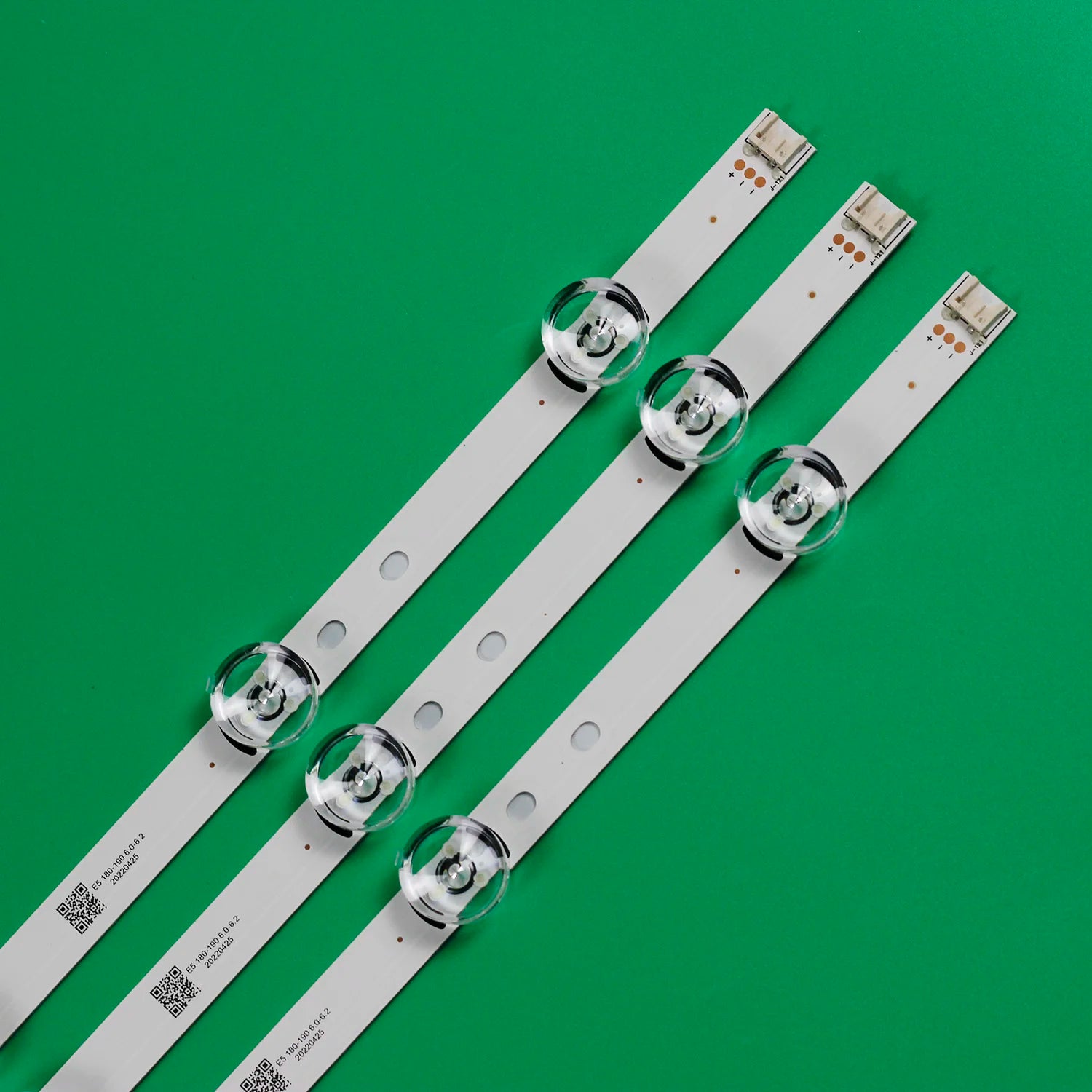 LG 32LB561V/32LF630V TV Backlight LED Strip - New Creation