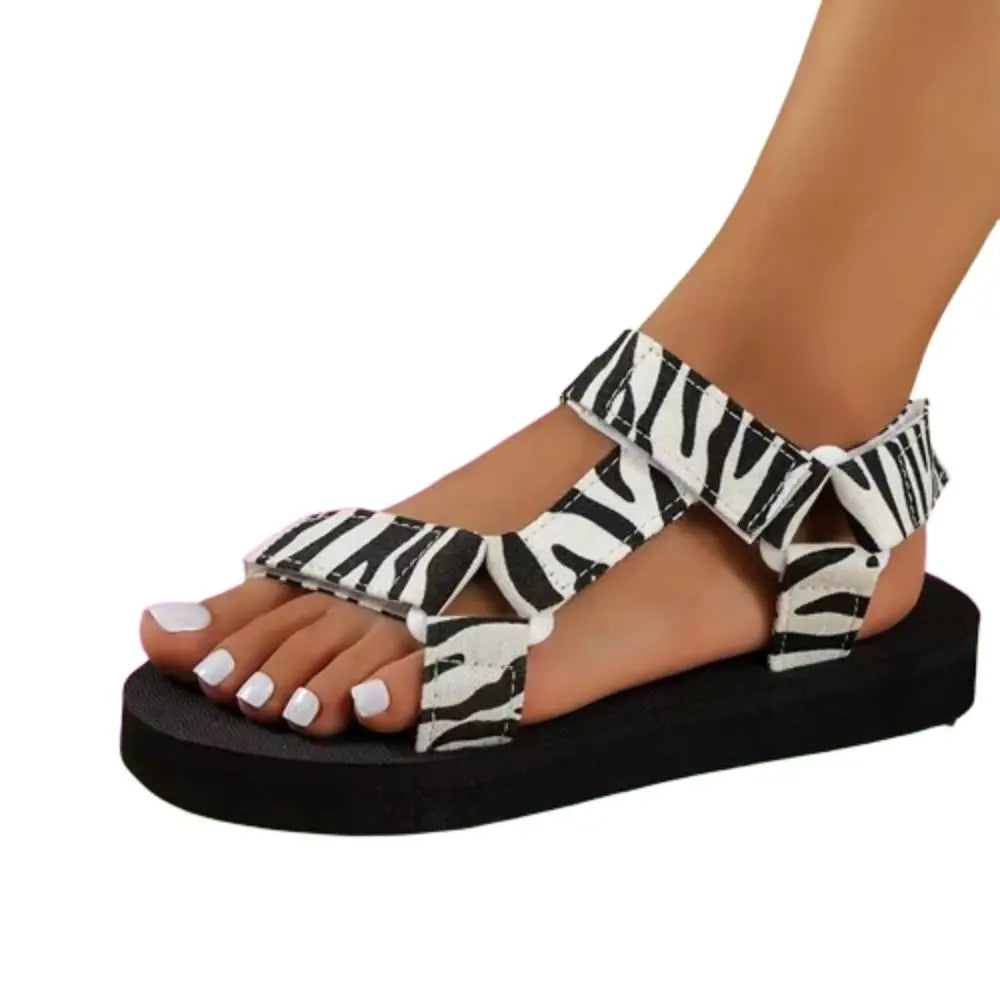 Sandal Nữ Dẹt Cỡ Lớn Đế Bằng Bohemian Chống Trượt