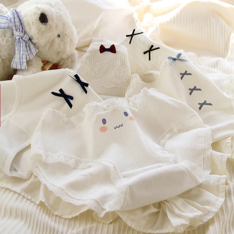 Women's Cotton Panties - White Lace, Seamless, 5 Pieces