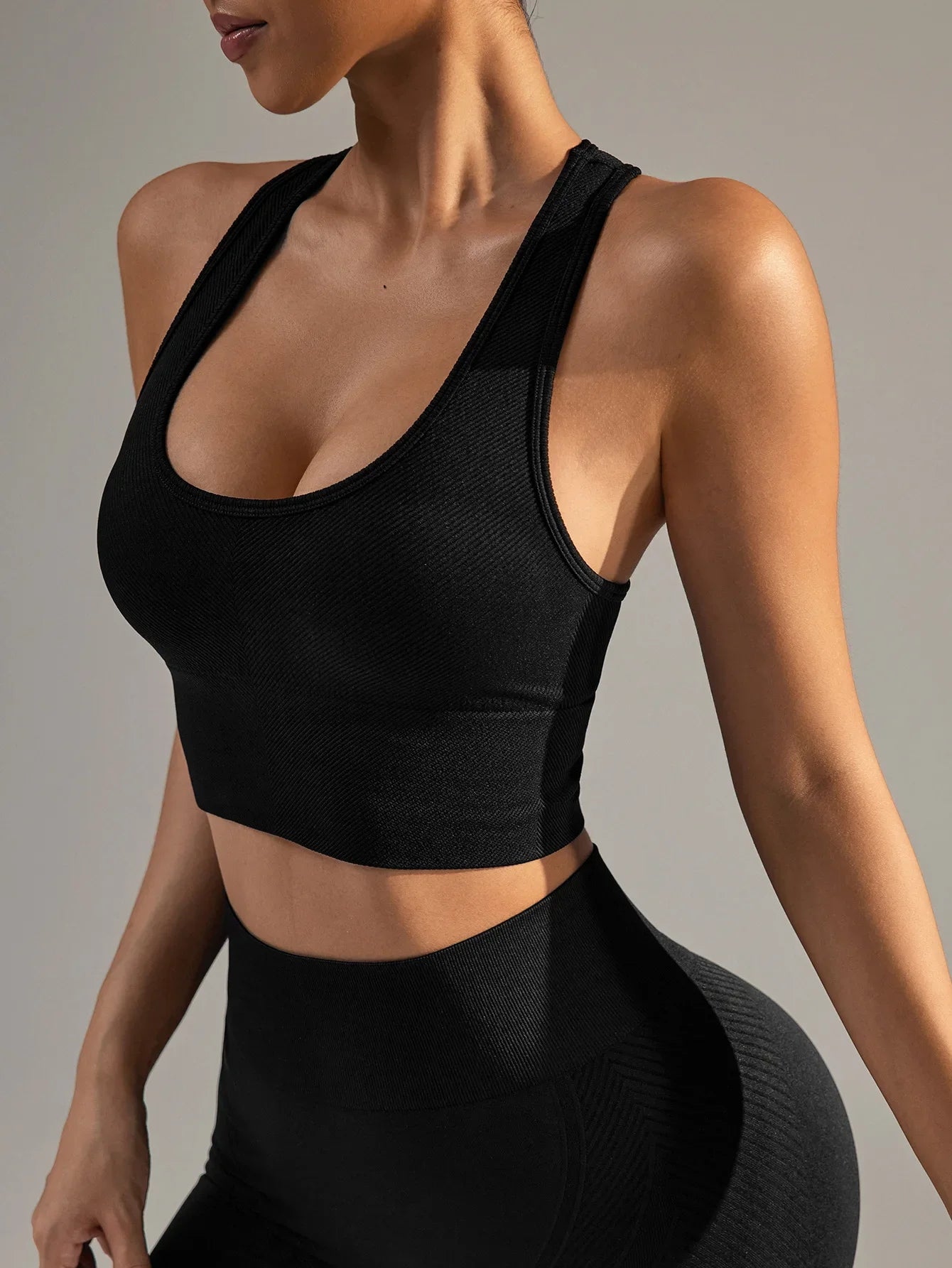 Áo Tập Gym Không Đường May - Chạy Bộ, Yoga, Thể Thao - Daisan Mart