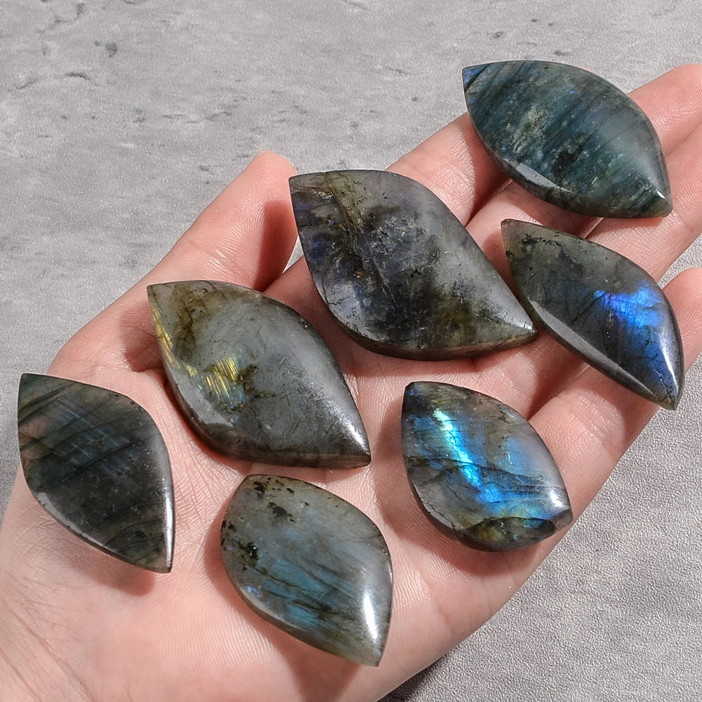 Natural Gemstones - Jewelry &amp; Crafts 5/10 Gemstones