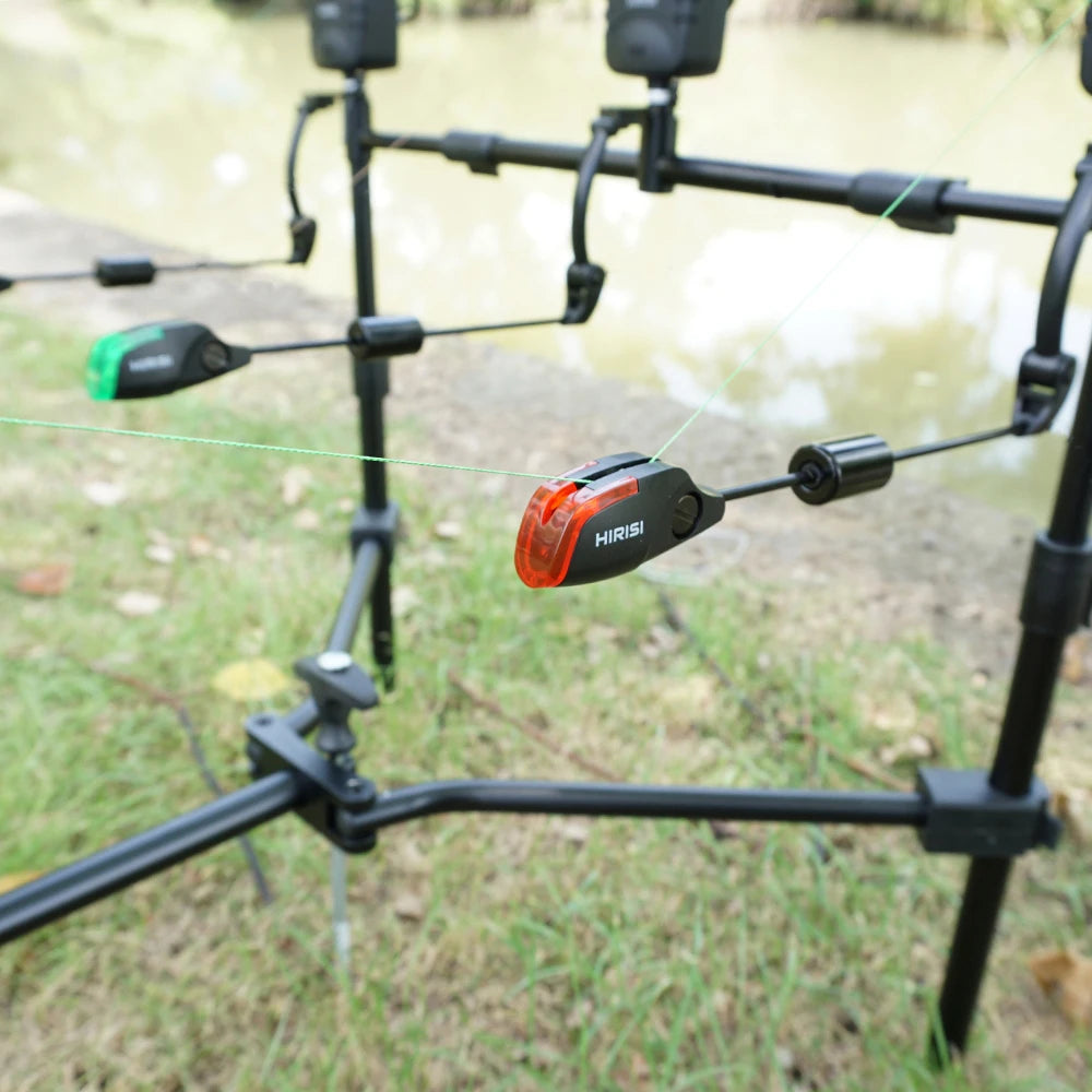 Đèn báo cá gắn cần câu Hirisi B2013 tiện lợi