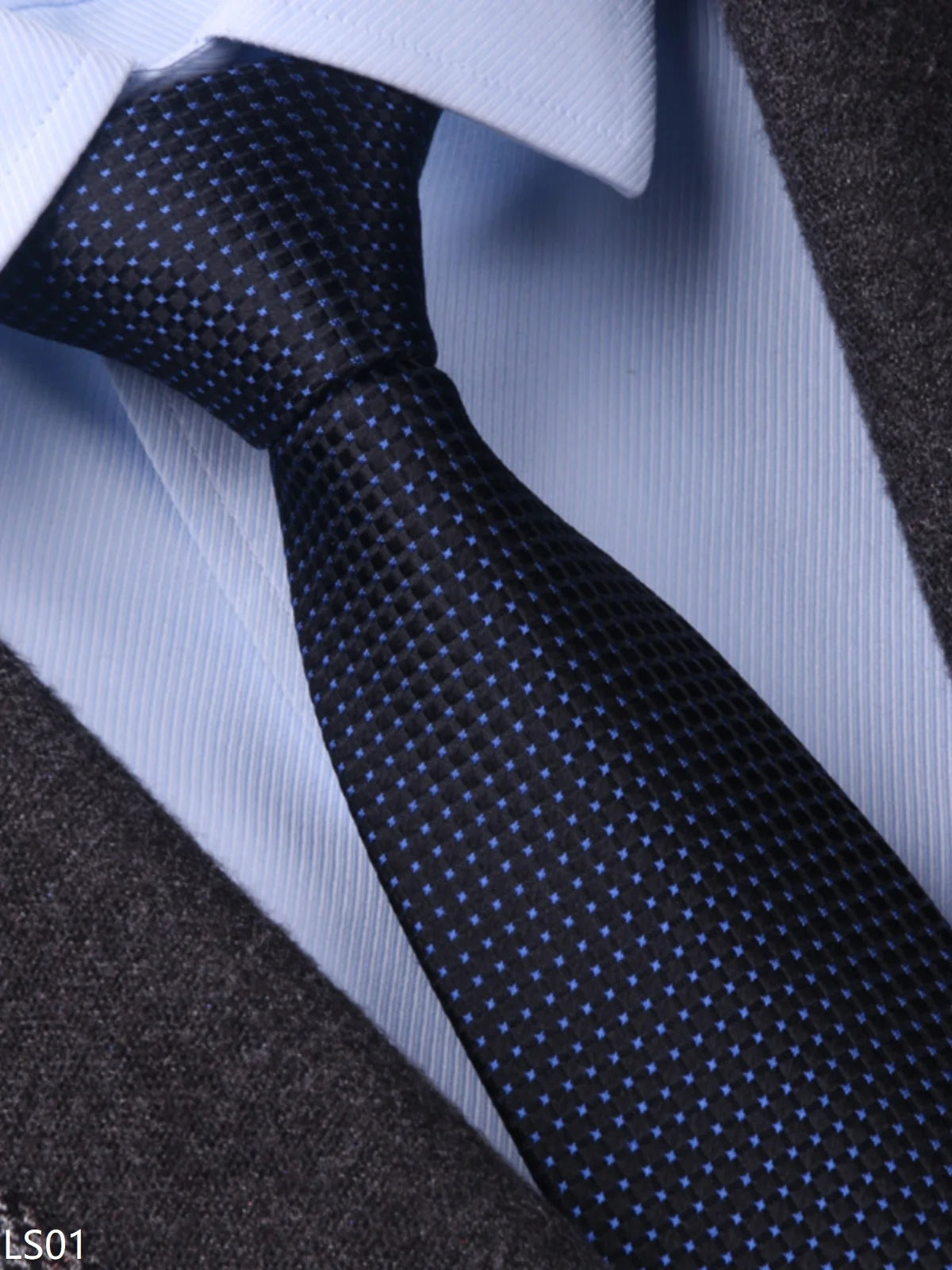 Cà Vạt Lụa Tơ Tằm Nam Cao Cấp Họa Tiết Sọc 8CM