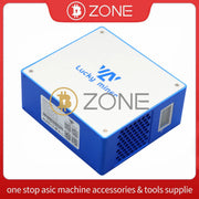 Hộp máy màu xanh và trắng, thương hiệu Lucky Miner, nền đỏ chữ trắng.