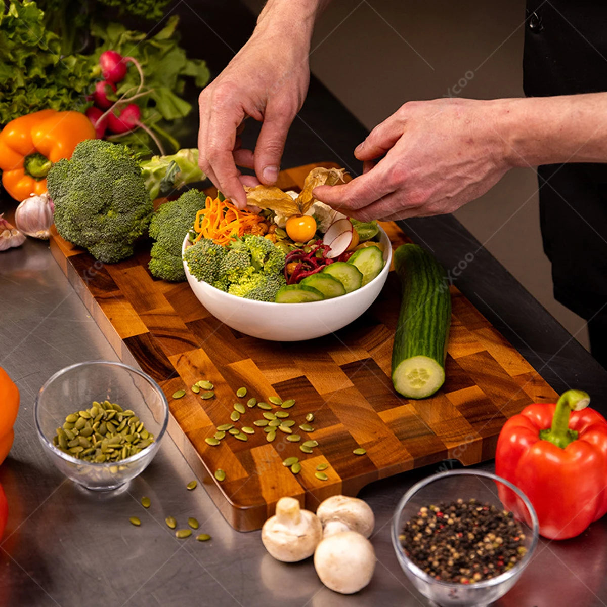 Bộ Thớt Gỗ Cao Cấp & Dao Kéo Nhà Bếp Đa Năng