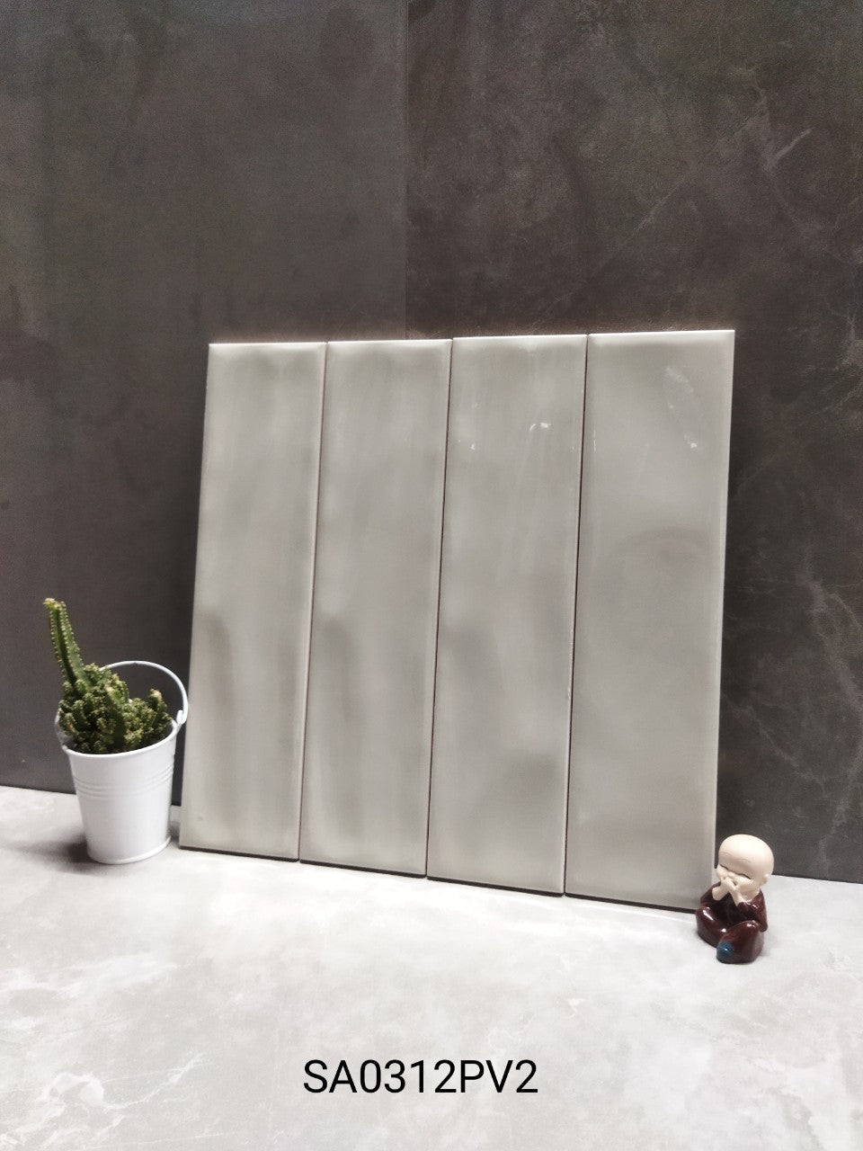 Glossy gray tile 75x300 code SA0312PV2
