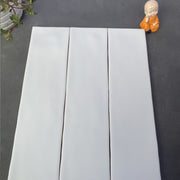 Matte tile with curved surface, size 75x300x44, code SHM75306