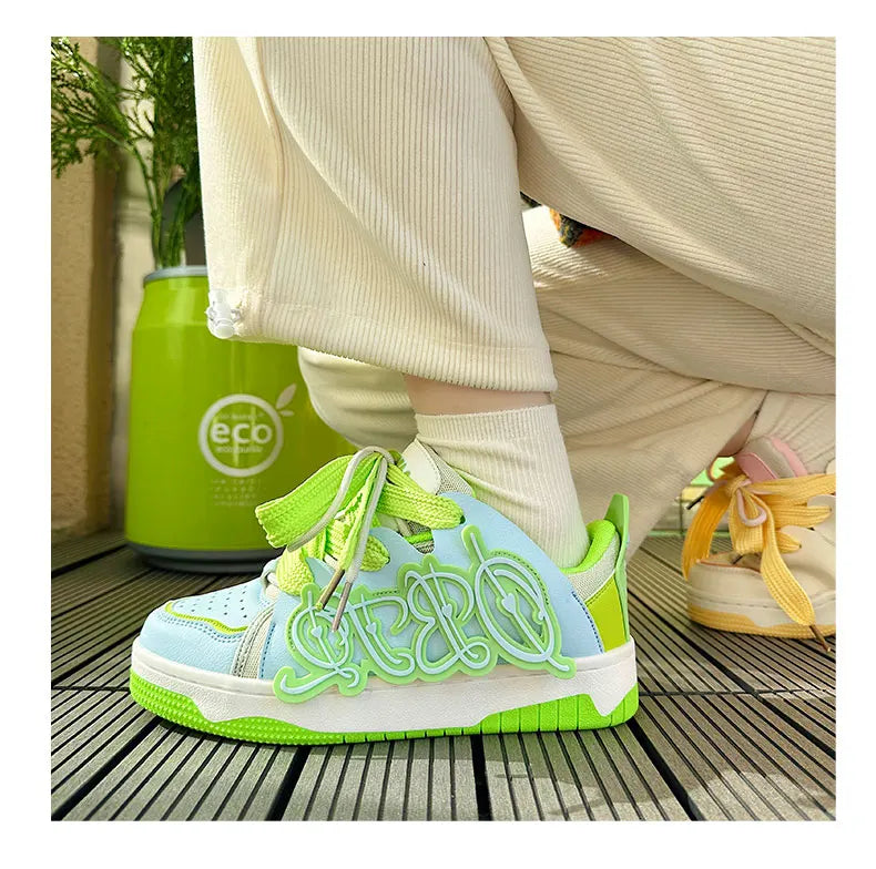 Giày Sneaker Đôi Cao Cấp Thời Trang - Sành Điệu & Thoải Mái