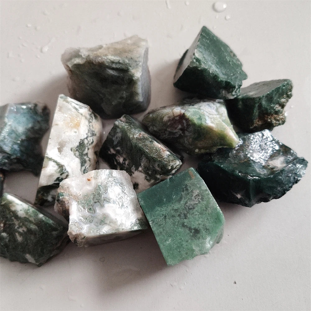 Natural Moss Quartz Stone for Decoration &amp; Healing