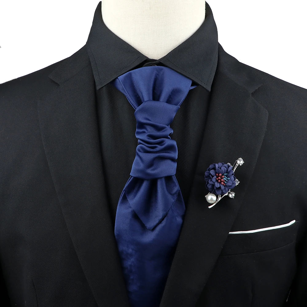 Premium luxury Paisley men's tie &amp; brooch