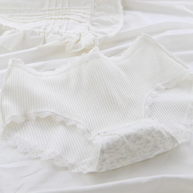 Women's Cotton Panties - White Lace, Seamless, 5 Pieces