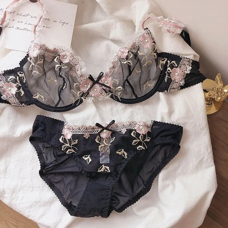 Women's Sexy White French Patterned Sheer Lace Bra