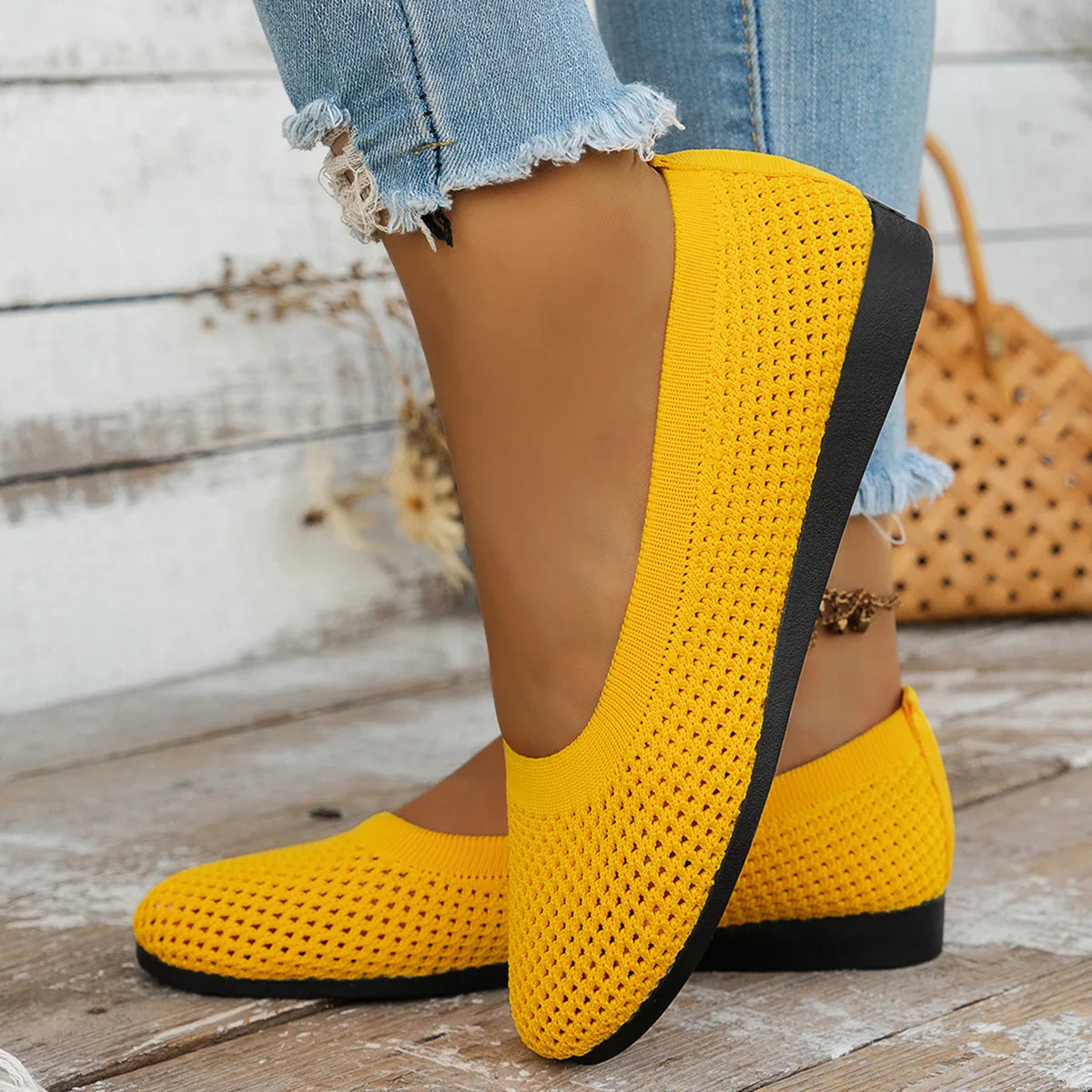 Giày Bệt Nữ Mũi Tròn Êm Ái Thời Trang Năng Động