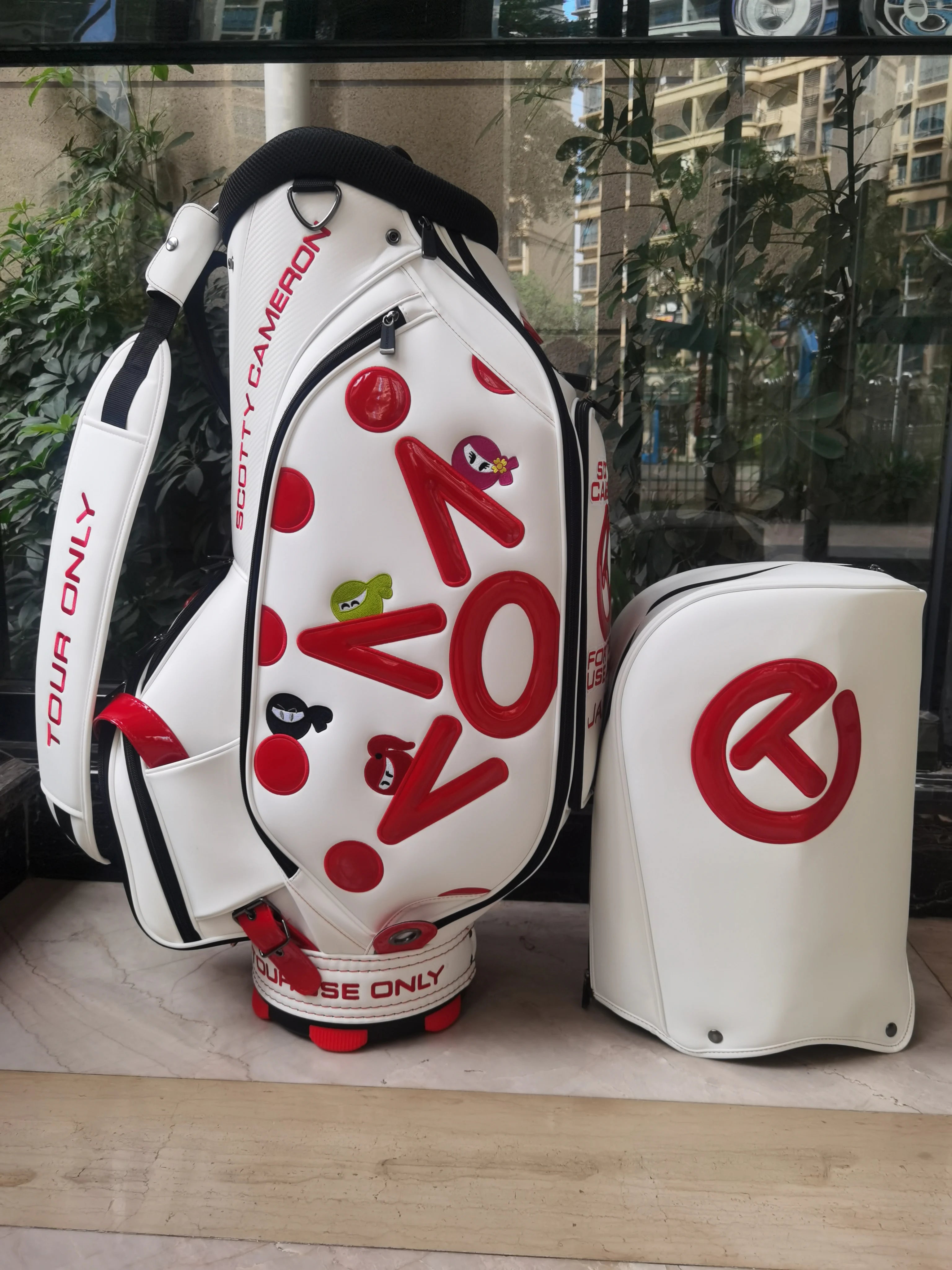 Fashionable unisex waterproof PU standard golf bag
