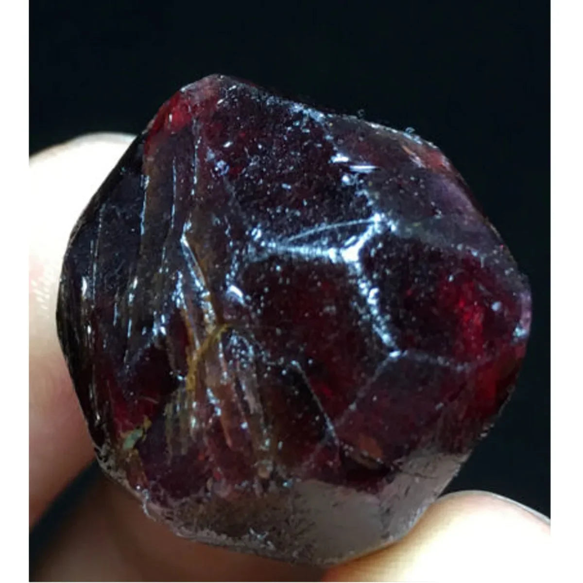 Natural Garnet: Boosts Energy and Health