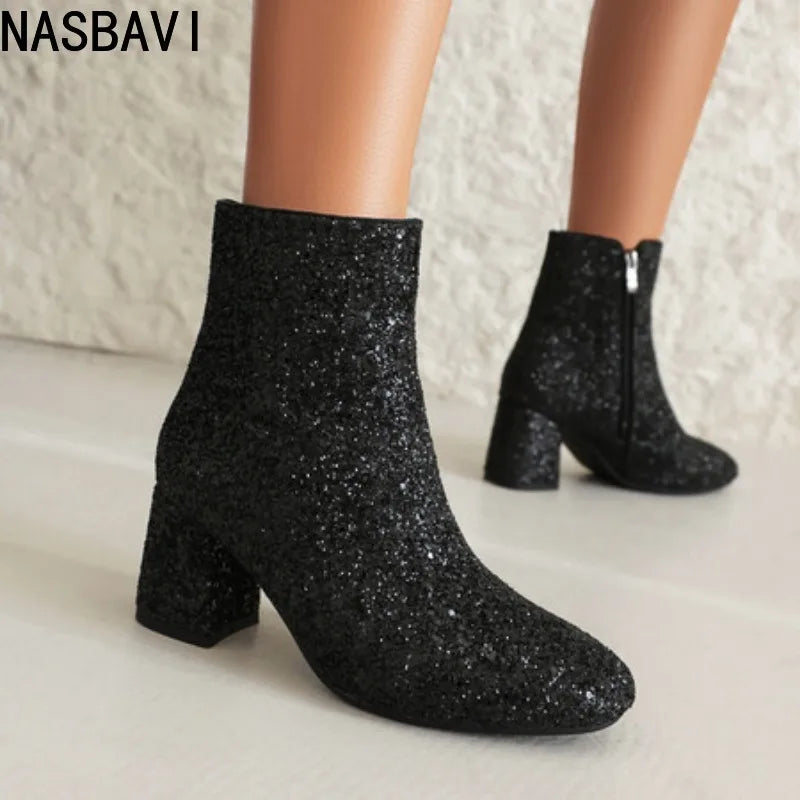 Nữ Hoàng: Bốt Cổ Ngắn Sang Trọng Đính Vàng Bạc - Daisan Mart