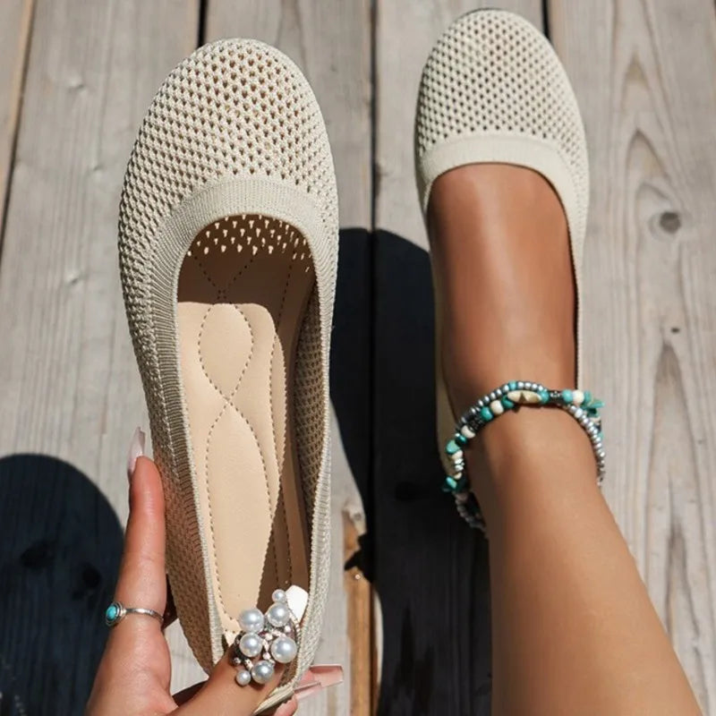 Giày Bệt Nữ Mũi Tròn Êm Ái Thời Trang Năng Động