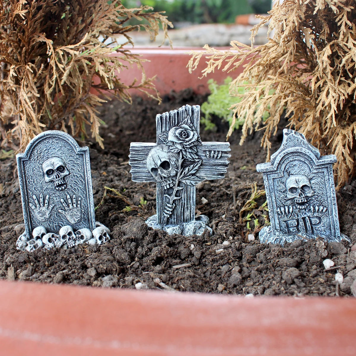 3-piece set of tombstone resin crafts, terrifying decorative statues in courtyard gardens, Halloween decorative statues, bonsai