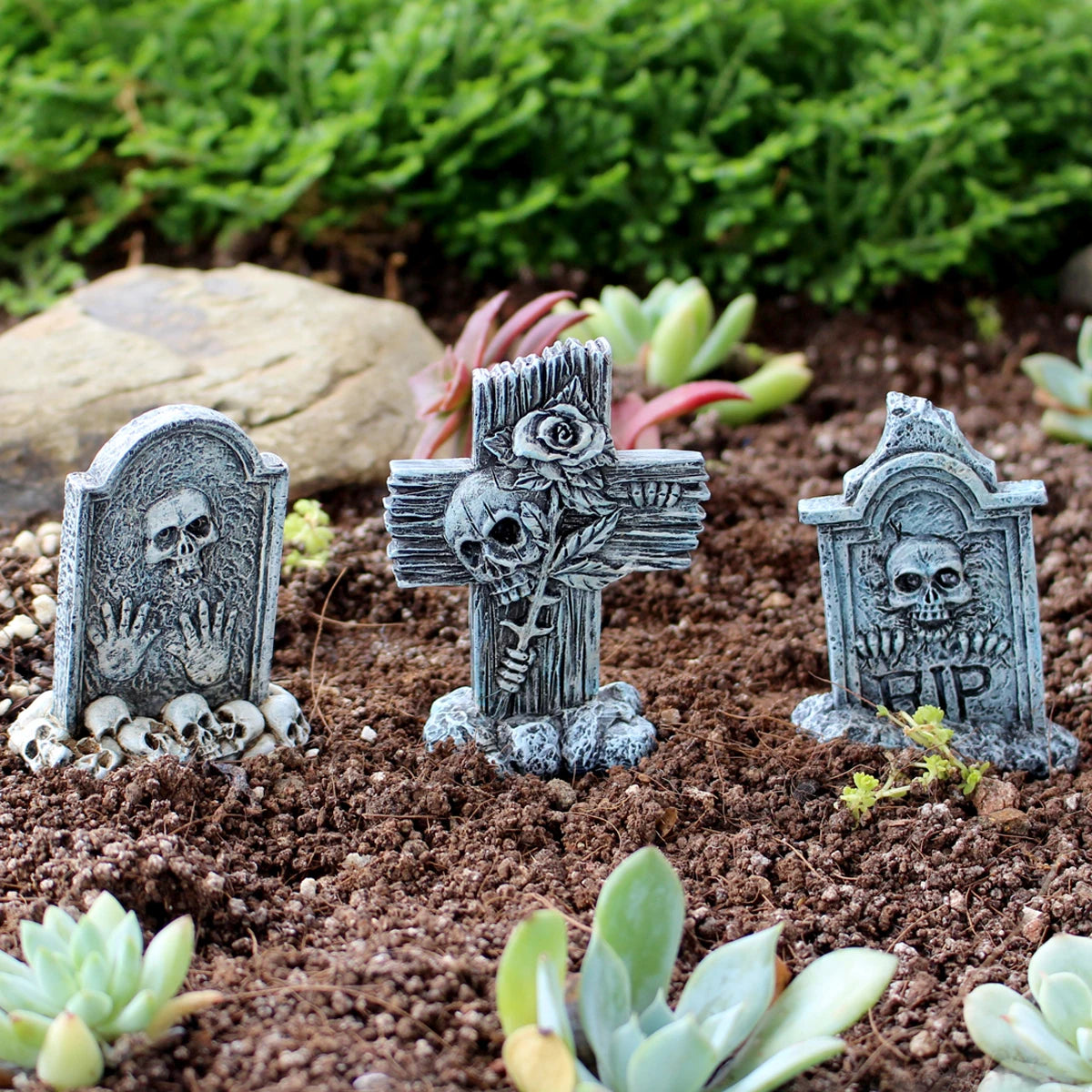 3-piece set of tombstone resin crafts, terrifying decorative statues in courtyard gardens, Halloween decorative statues, bonsai - Daisan Mart