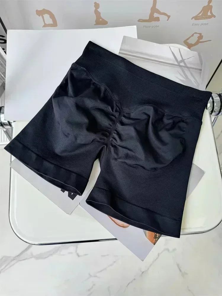 Quần Ngắn Thể Thao Nữ Co Giãn In Chữ Hỗ Trợ Vòng Eo - Daisan Mart