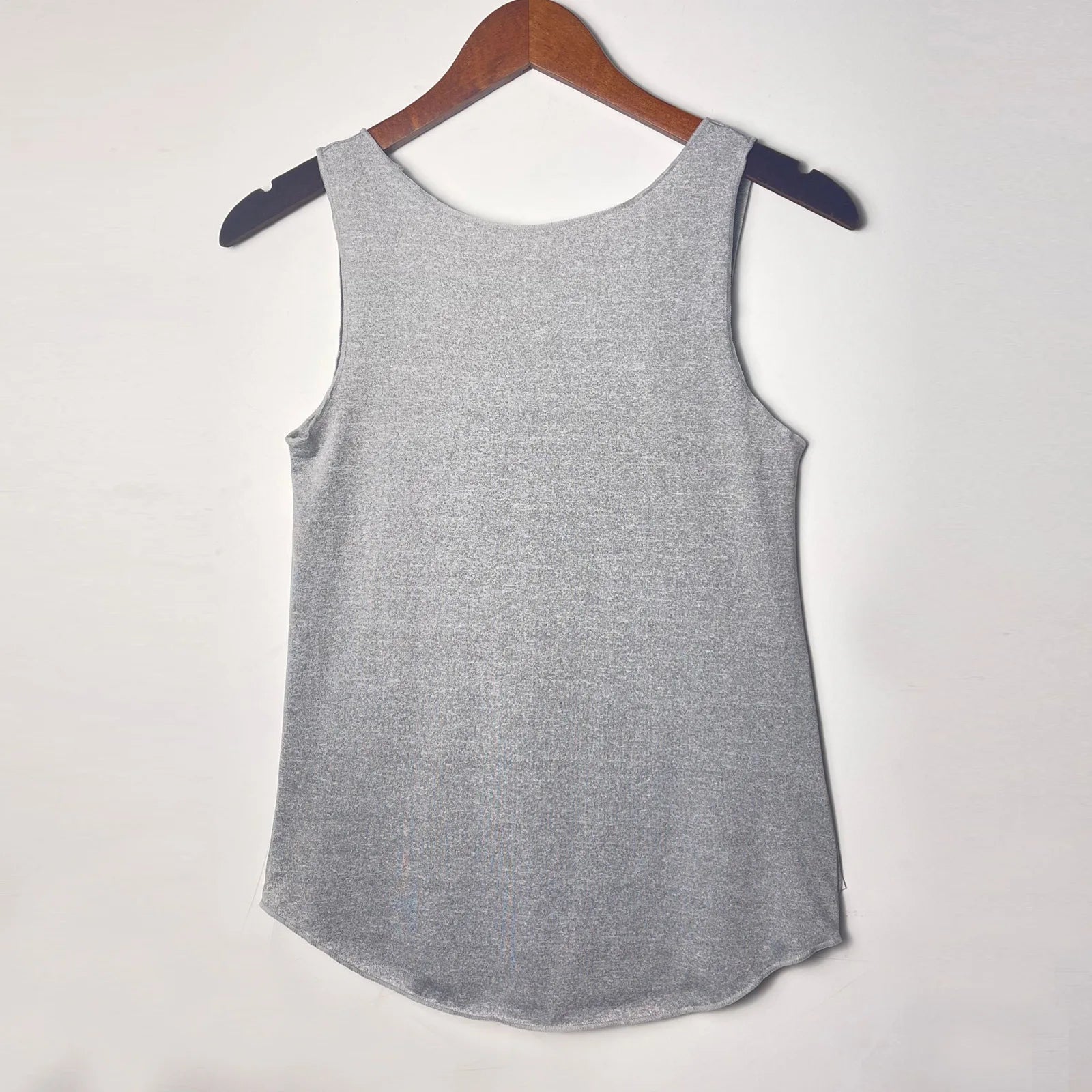Áo Tank Tập Gym Nữ Thoáng Khí Sexy Không Tay - Daisan Mart