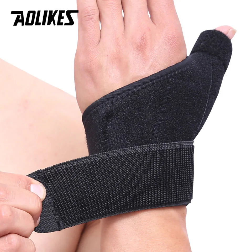 AOLIKES 1PCS Thumb Splint with Wrist Support Brace-Thumb Brace for Carpal Tunnel ,Thumb Spica Splint Stabilizer - Daisan Mart