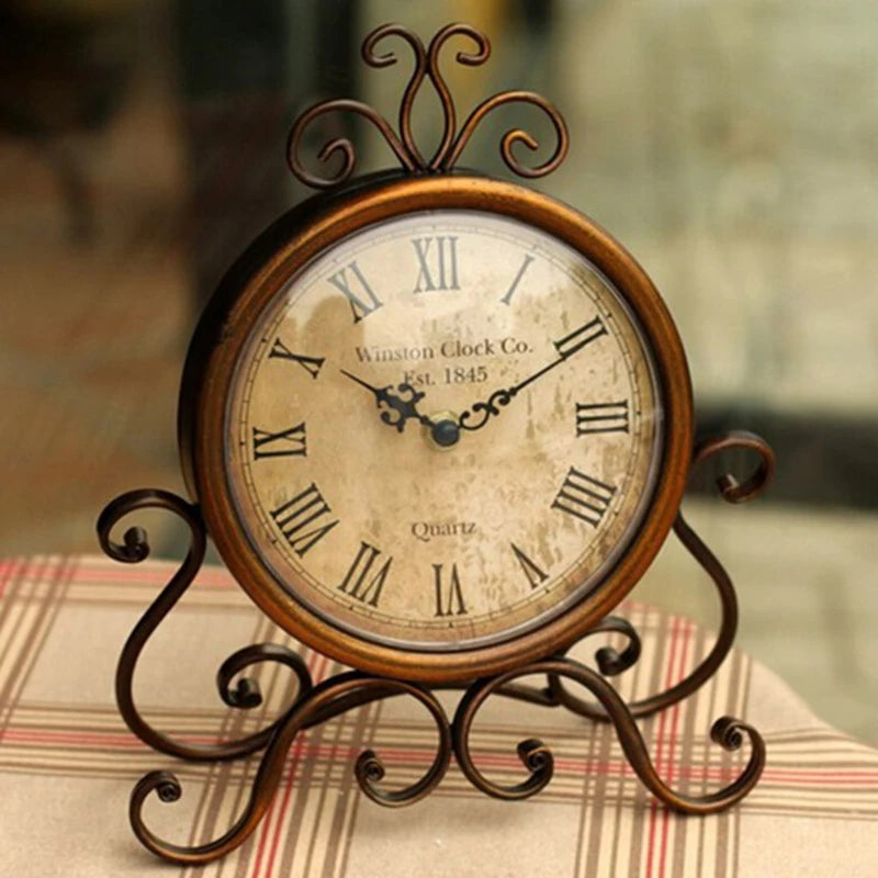 Đồng Hồ Bàn Vintage Sắt Cổ Điển Trang Trí Yên Tĩnh - Daisan Mart
