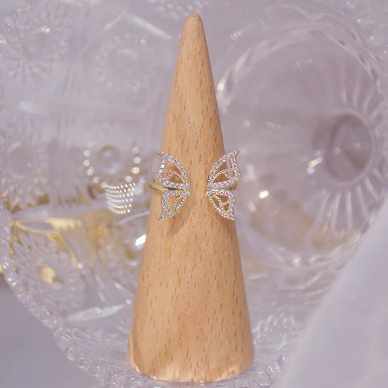 Creative Silver Heart Rings For Feminine Couples