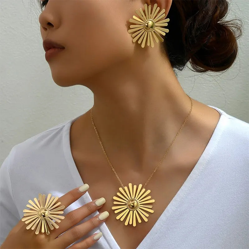 3-Piece Gold-Plated Flower Jewelry Set: Earrings, Ring, Necklace
