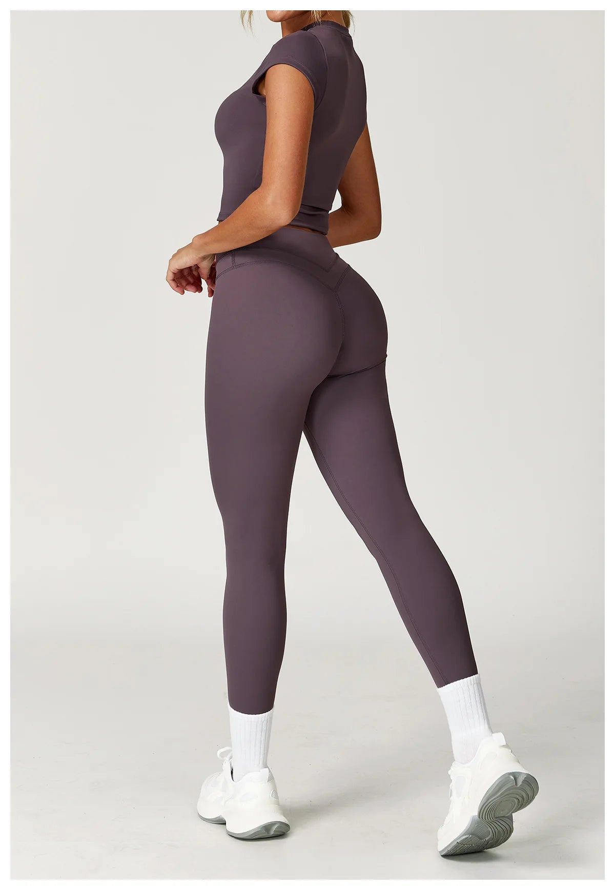 Áo Thể Thao Nữ Nhanh Khô Yoga Tập Gym Ngắn Tay - Daisan Mart