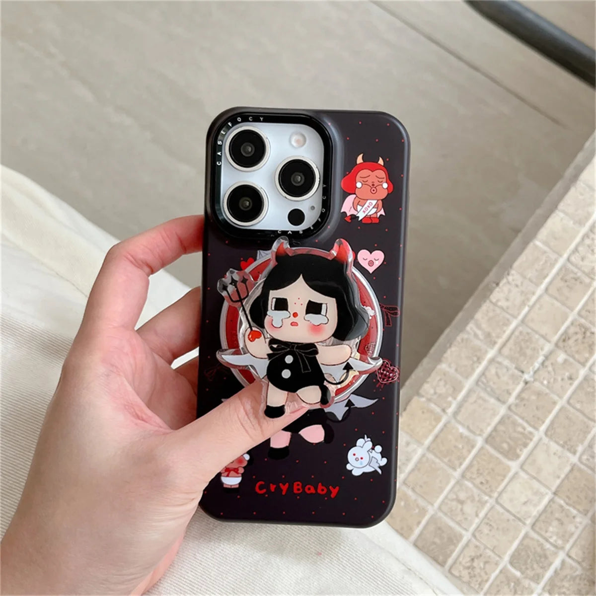 Ốp Lưng Từ Tính Bé Gái Khóc Dễ Thương iPhone 17/16/15/14 Pro Max