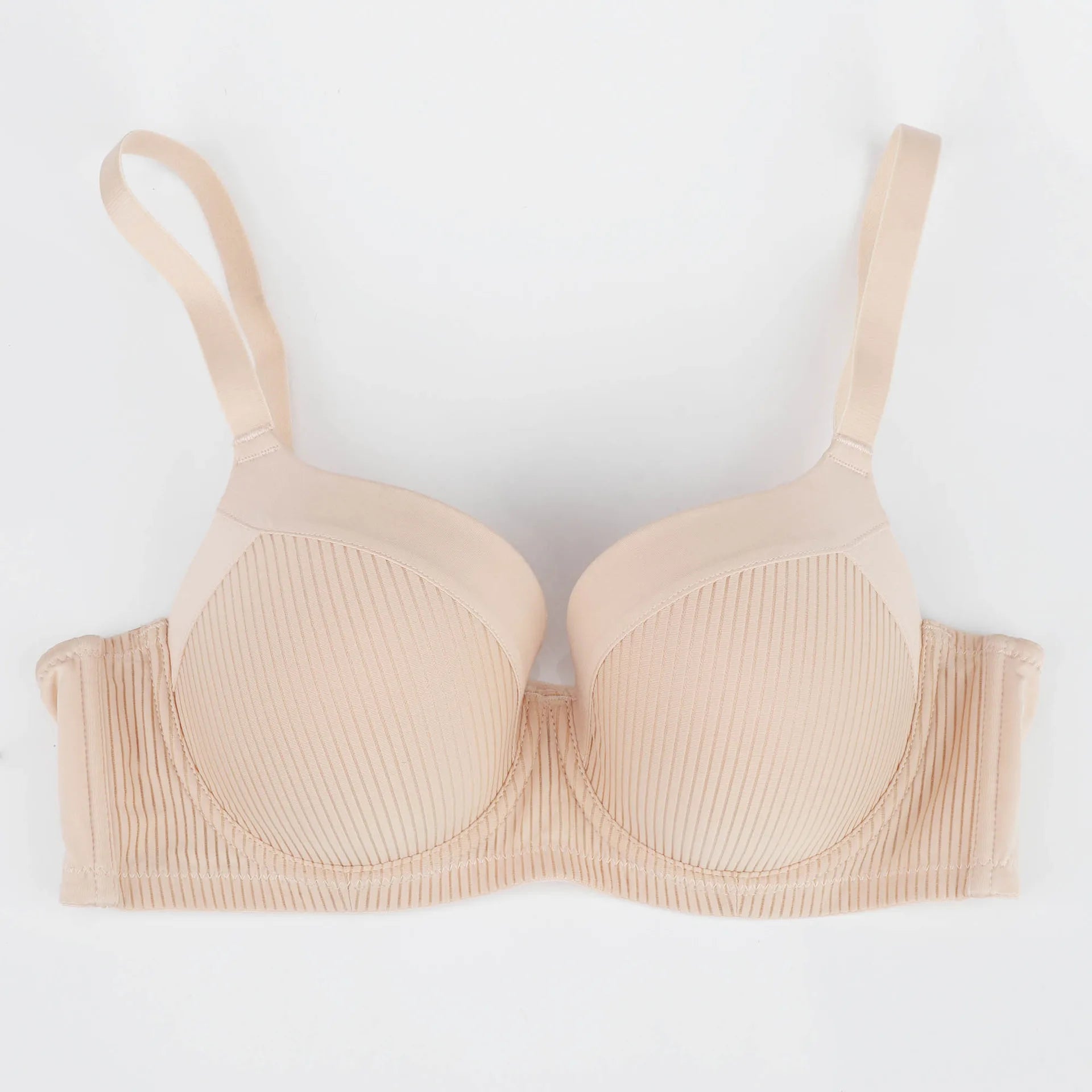 Big size women's support bra with underwire and thin foam