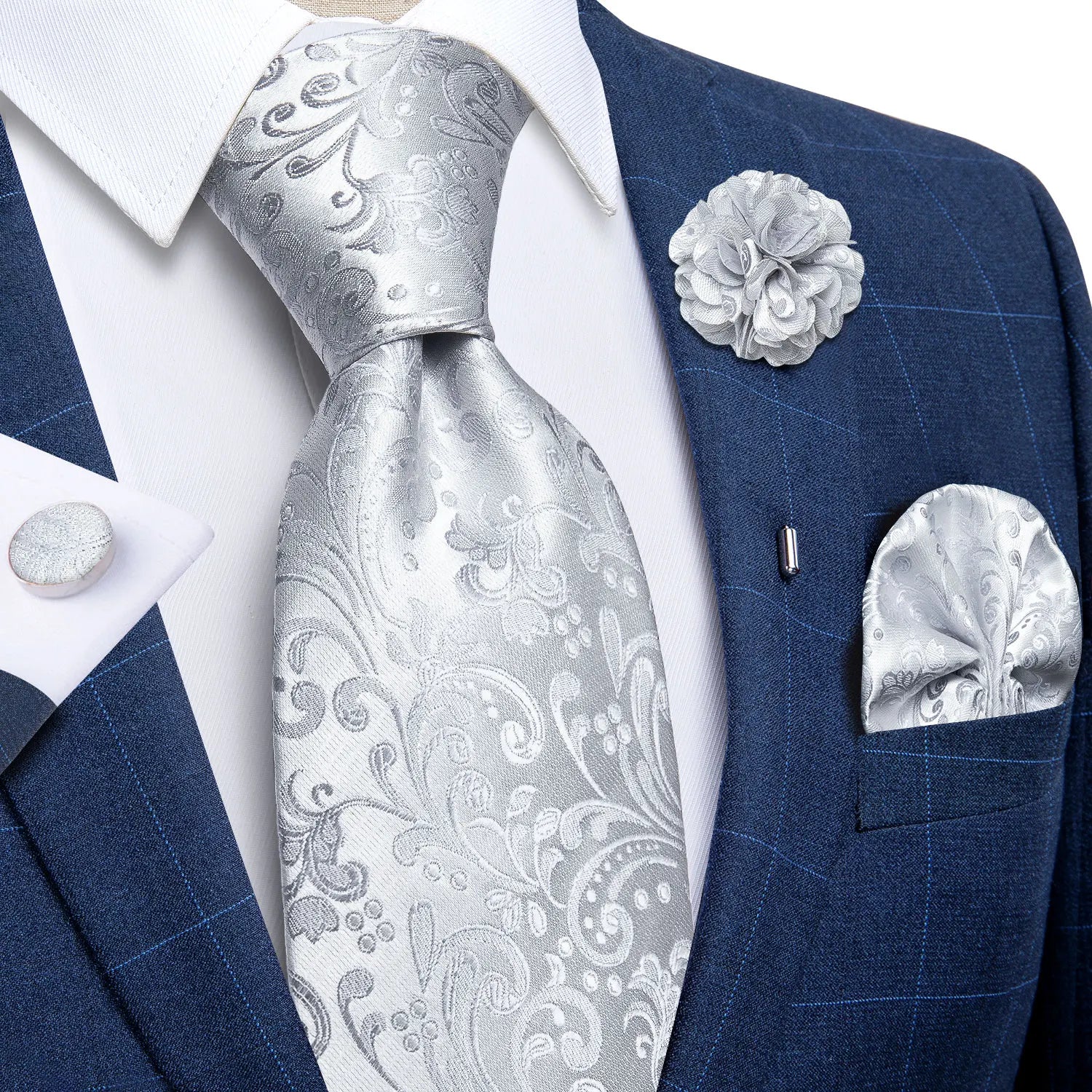 8公分領帶套裝（含領帶夾、口袋巾、袖扣）