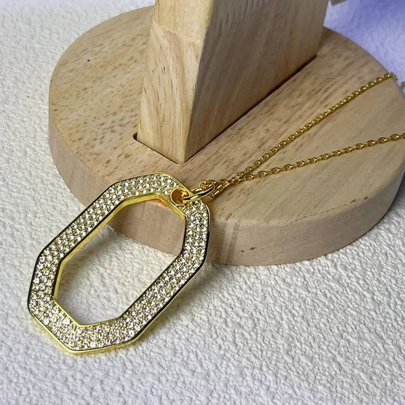 2025 Women's Jewelry Set: Gold, Silver, and Unique Gemstones