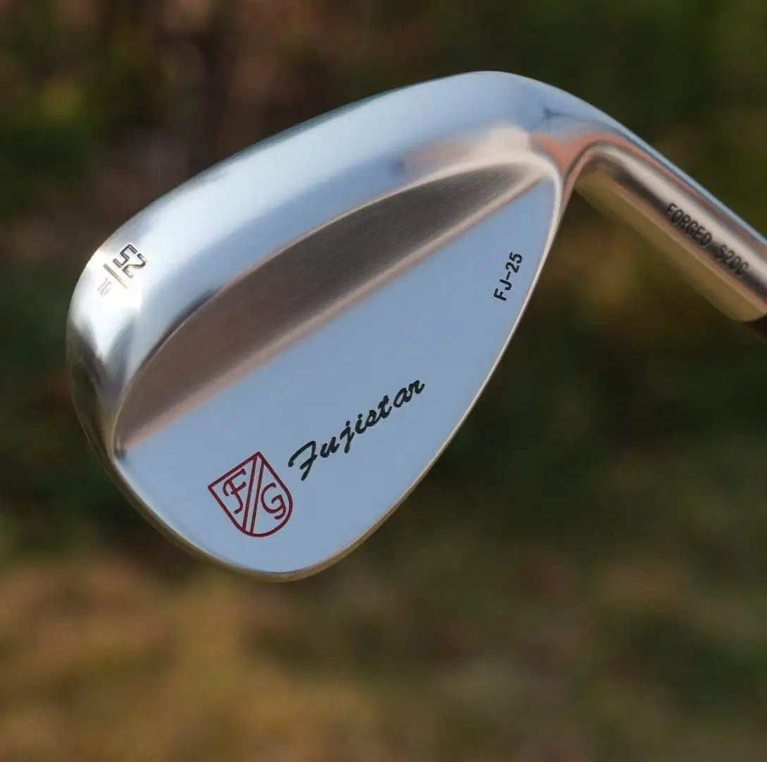 Premium Golf Wedge - Soft Iron Head, Precise Control