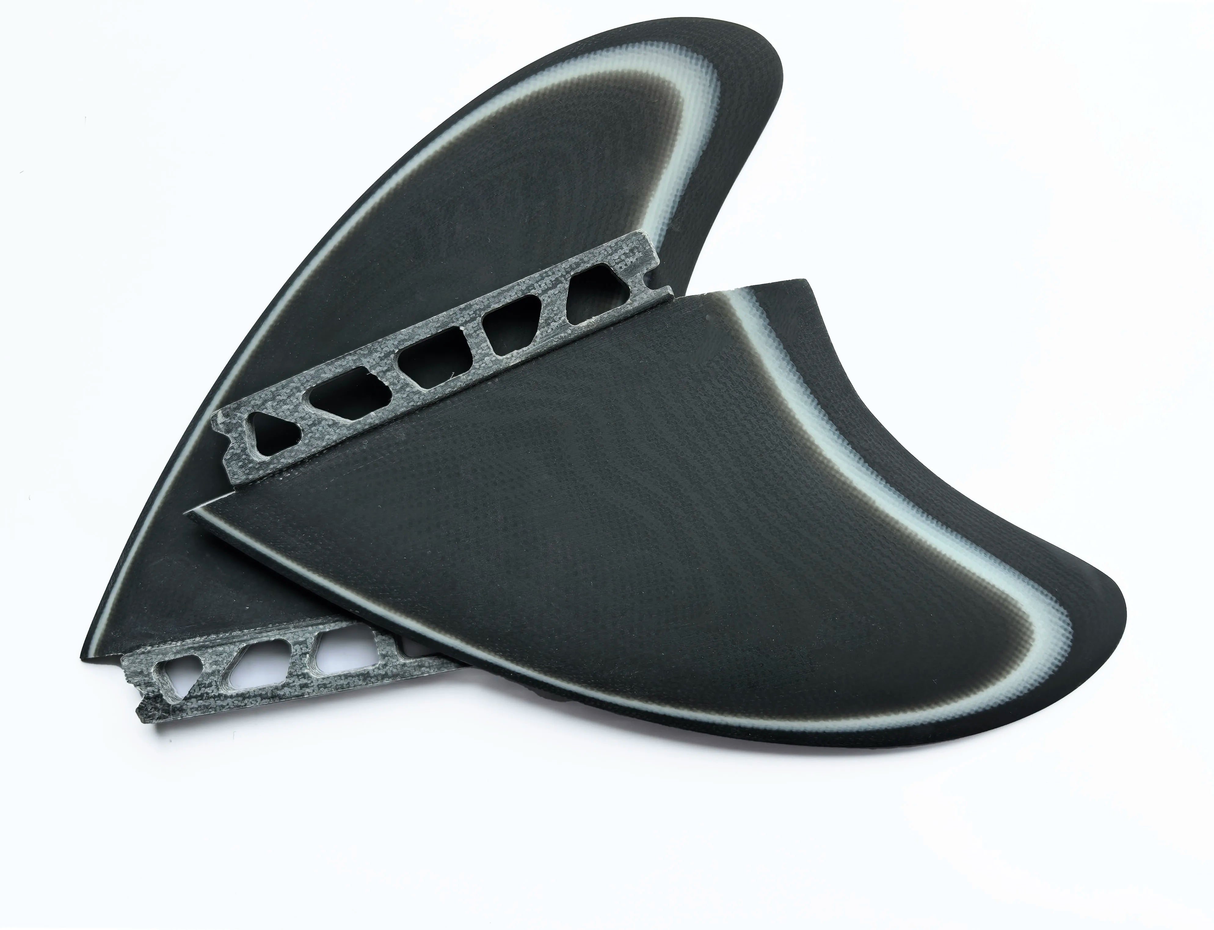 FUTUER +TWIN Surfboard Fins Black Fiberglass Surfboard Blades Paddleboard Fins Sea Recreation Surfboard Accessories 2pcs/set Hig