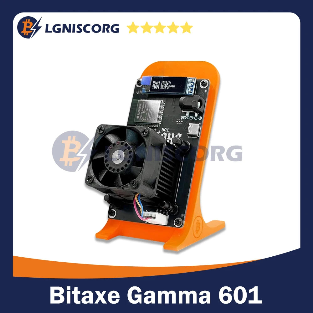 Thiết bị Bitaxe Gamma 601 trên giá đỡ cam, có quạt tản nhiệt lớn và bảng mạch.