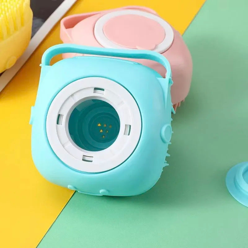 Bàn Chải Tắm Massage Silicone Tích Hợp Dầu Gội Cho Thú Cưng