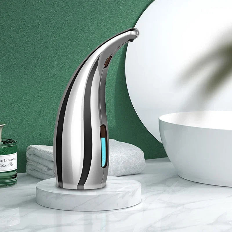 Máy rửa tay tự động thông minh không chạm tiện lợi - Daisan Mart