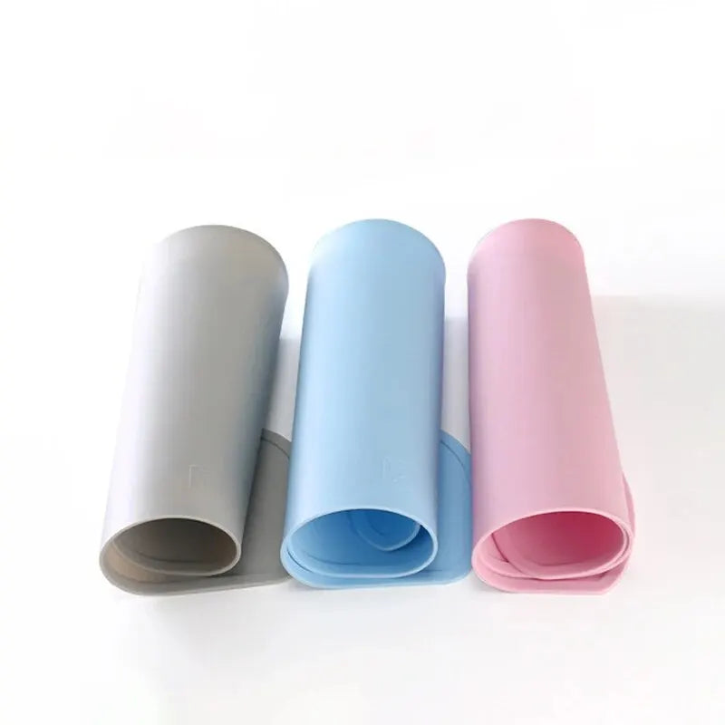 Anti-Spill Anti-Slip Silicone Pet Feeding Mat