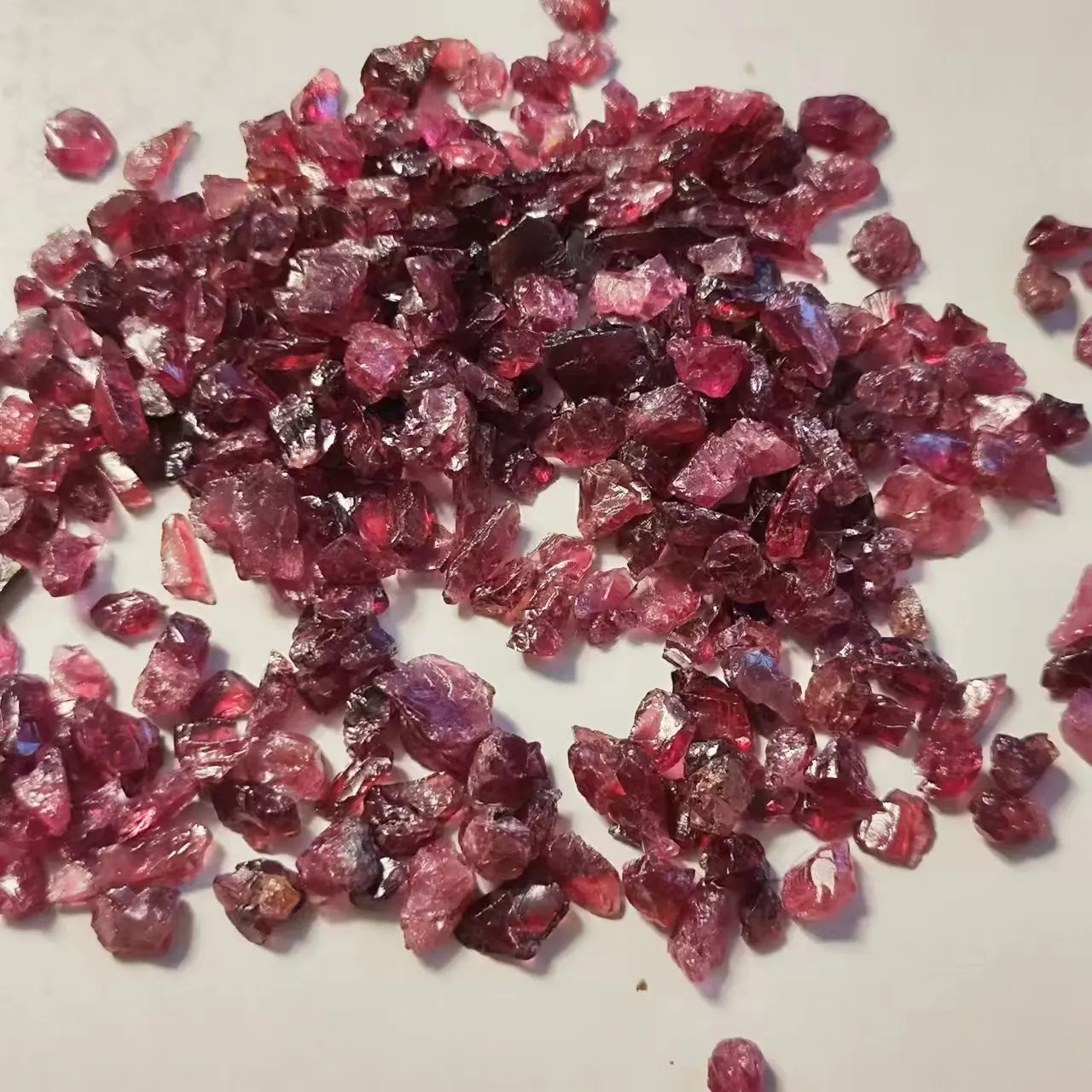 Natural Garnet Rough Stone - Decoration &amp; Energy Therapy