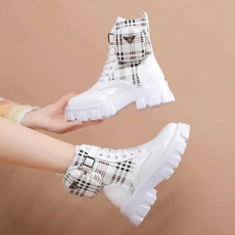 Women's Fashion Short Leather Boots with Thick Soles &amp; Zipper Pocket