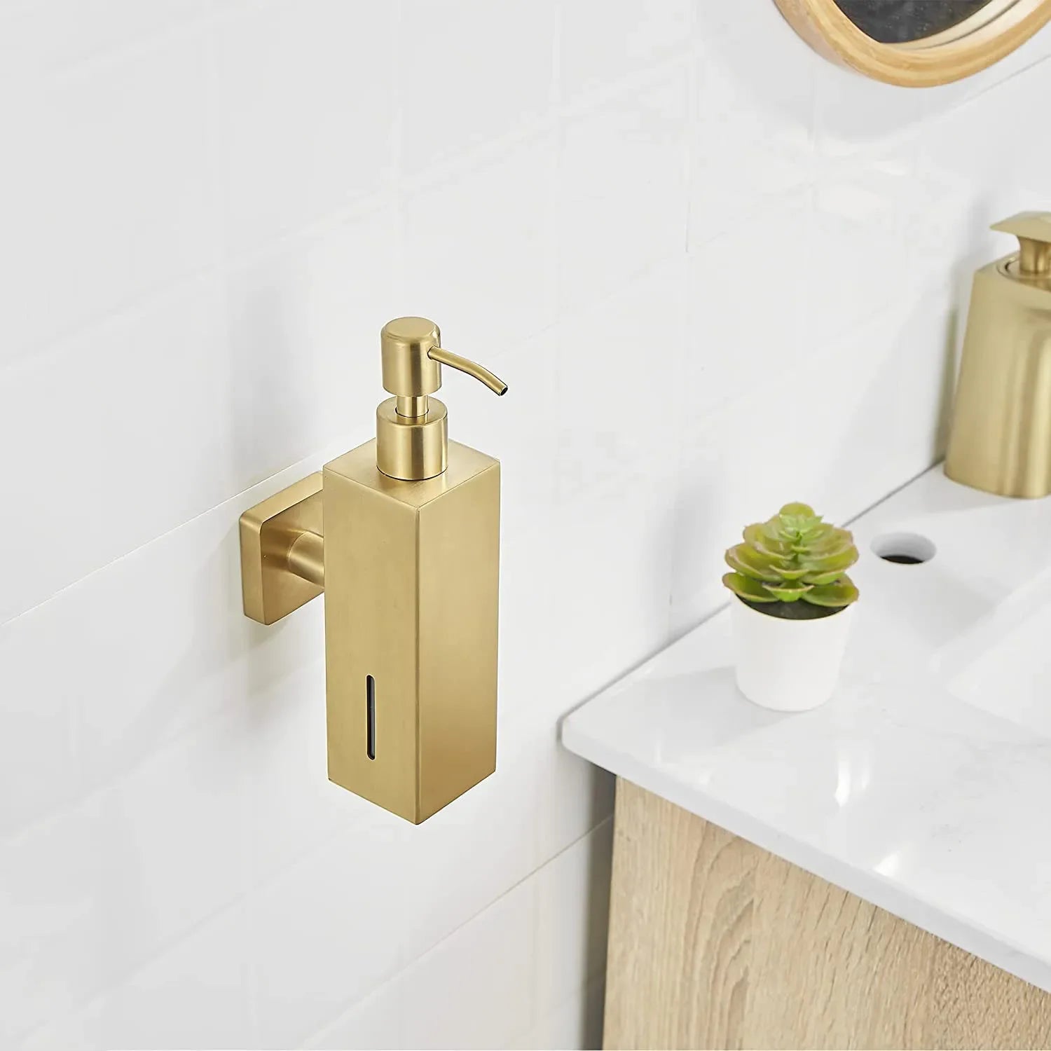 Bình Xà Phòng Inox 250ML Treo Tường Vàng Đen Khách Sạn - Daisan Mart