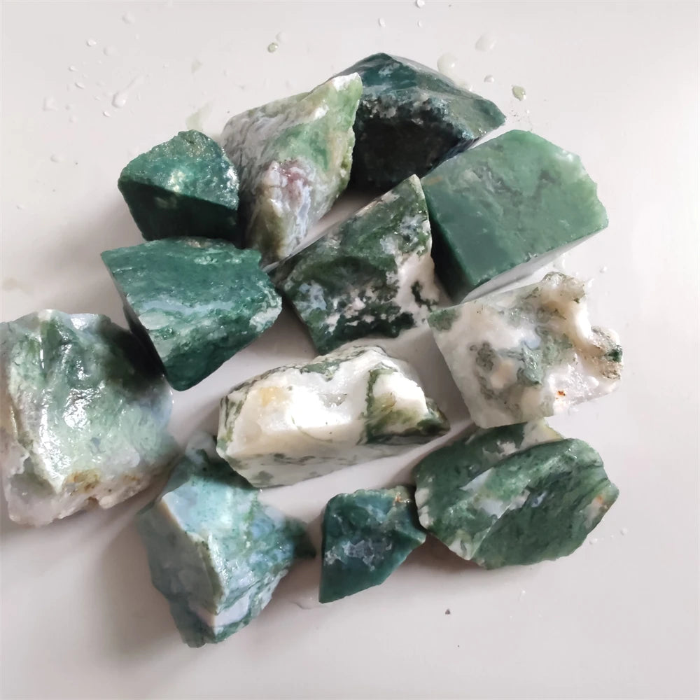 Natural Moss Quartz Stone for Decoration &amp; Healing