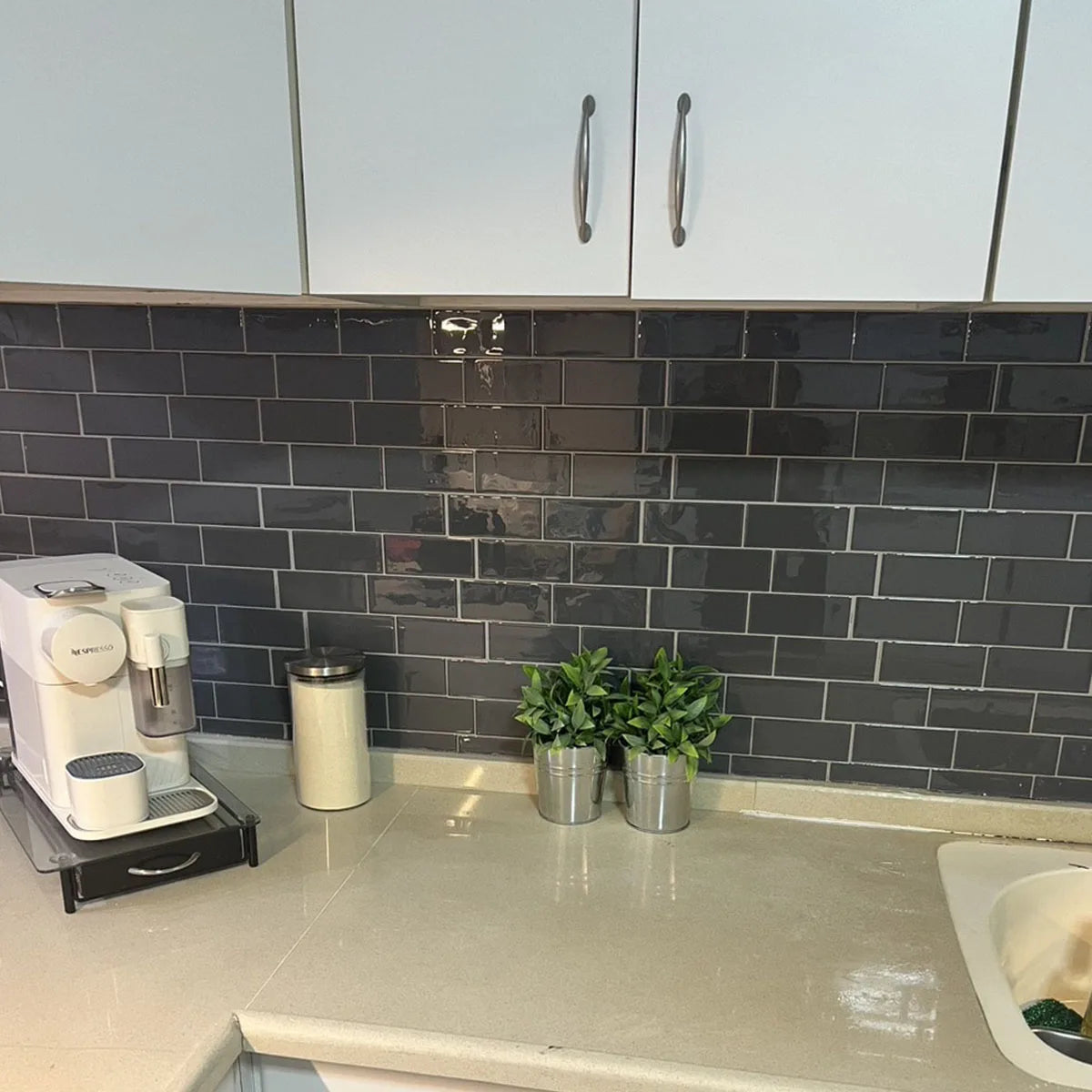 10-Sheets Subway Tile Kitchen Backsplash Wall Sticker Wallpaper Tile Home Decor Wall Stickers Peel and Stick Wall Tile