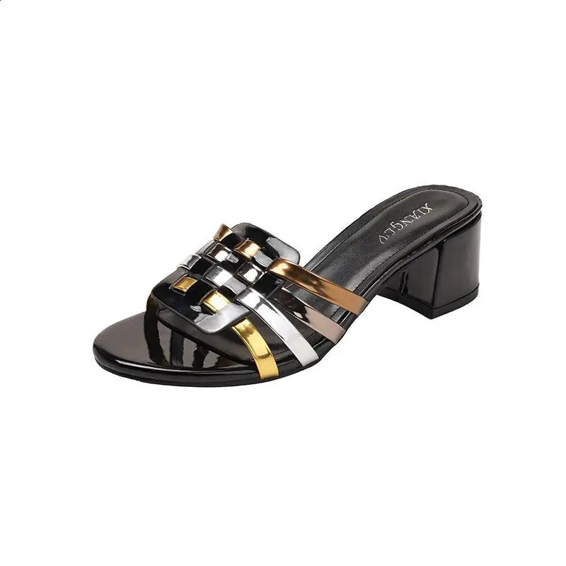 High-end Perforated Women's Flat Sandals with Fashionable Square Heels