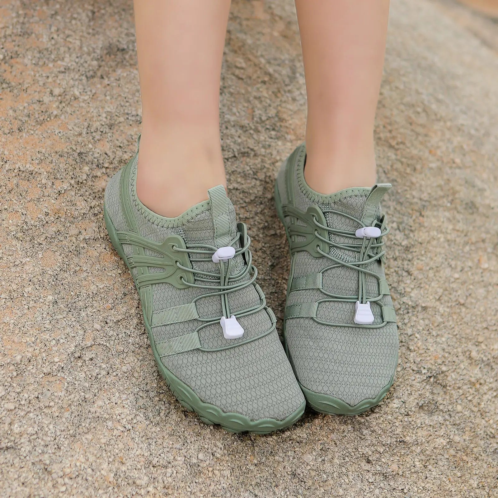 Giày Bơi Lội Trẻ Em Nữ 5 Ngón Lưới Thoáng Sắc Màu